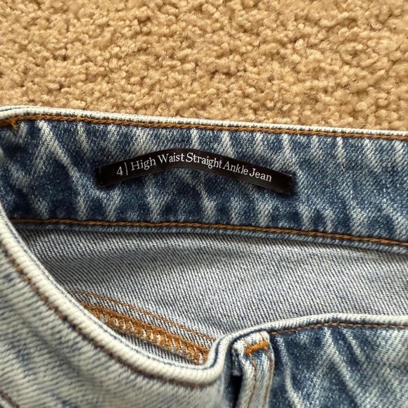 High Waist Ankle Jeans - Picture 8 of 10